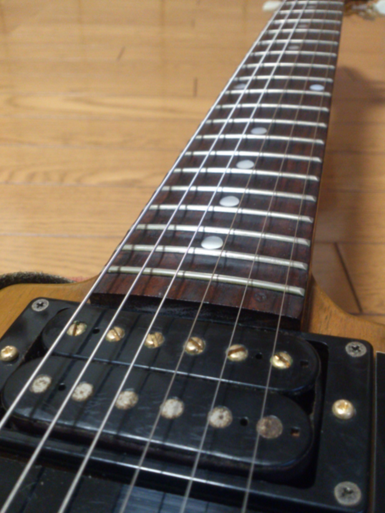 エレキ弦の交換: ok_rock_gtrの作曲・ボカロ・ギターのブログ